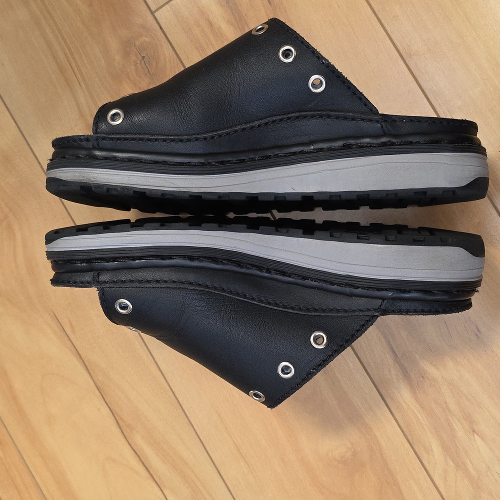 Dr. Martens Vintage Rare 9498 Black Slide Sandal w/ Grommets UK 6 Women 8-8.5🦋 - Picture 8 of 12